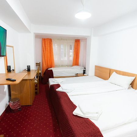 Mountain Breeze Hotel Predeal Exterior foto