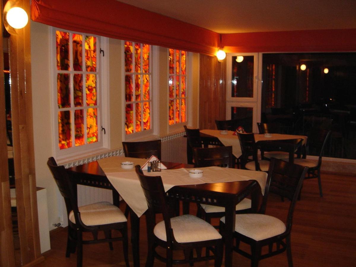 Mountain Breeze Hotel Predeal Exterior foto