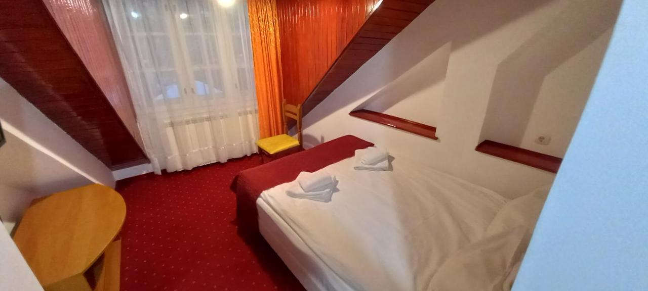 Mountain Breeze Hotel Predeal Exterior foto