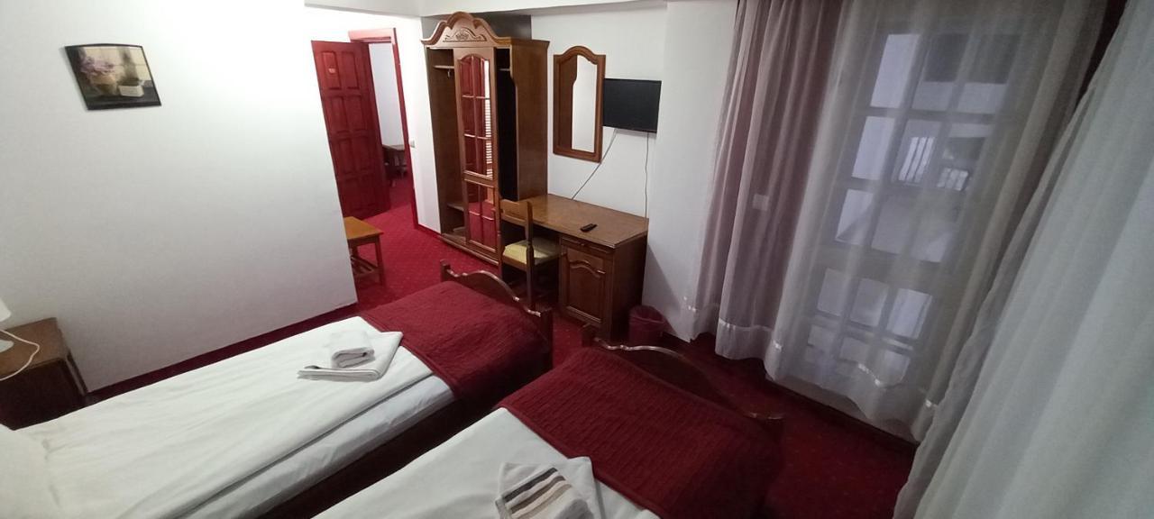Mountain Breeze Hotel Predeal Exterior foto