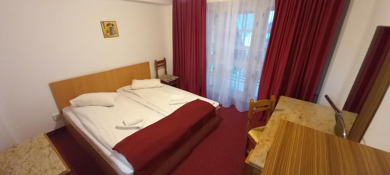 Mountain Breeze Hotel Predeal Exterior foto