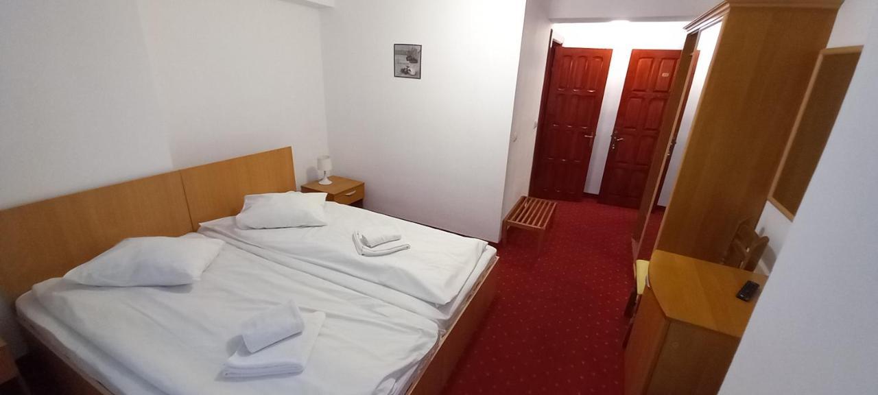 Mountain Breeze Hotel Predeal Exterior foto