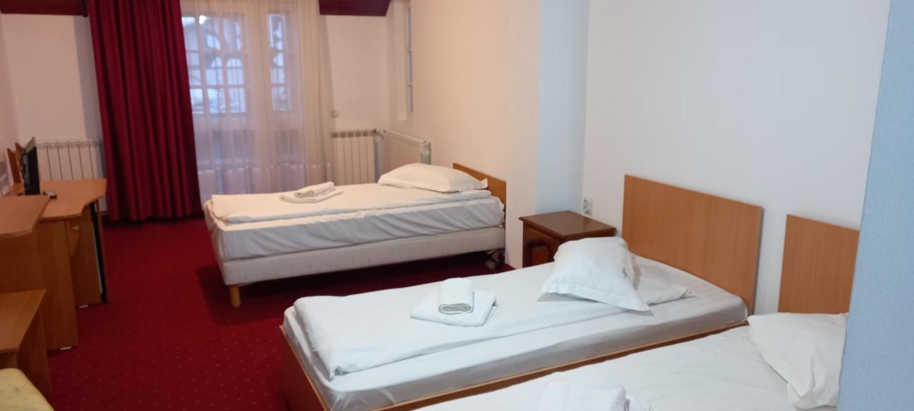 Mountain Breeze Hotel Predeal Exterior foto