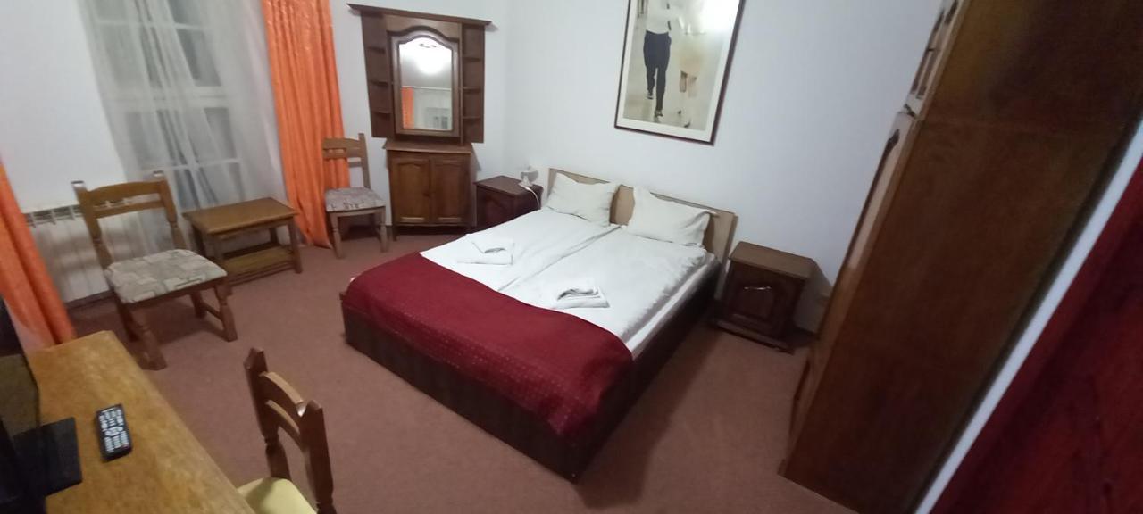 Mountain Breeze Hotel Predeal Exterior foto