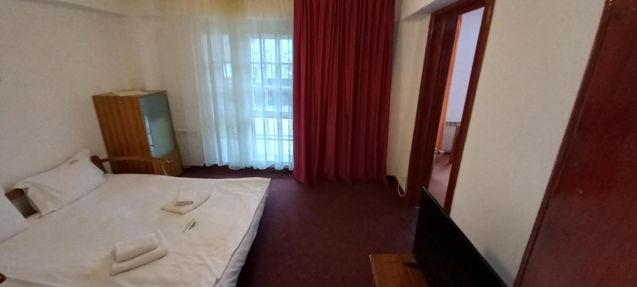 Mountain Breeze Hotel Predeal Exterior foto