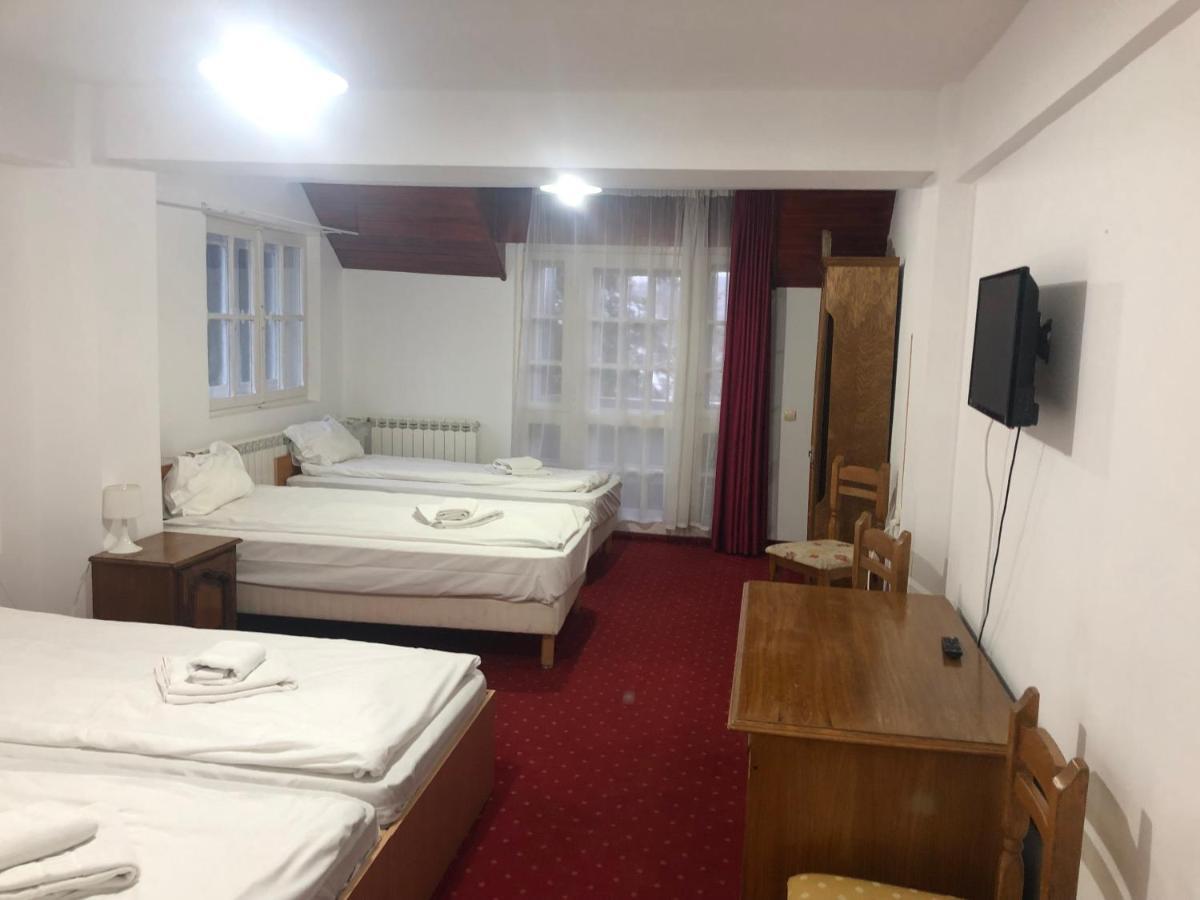 Mountain Breeze Hotel Predeal Exterior foto