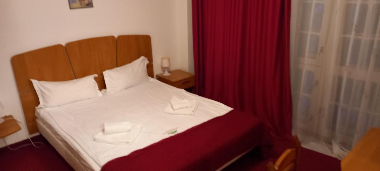 Mountain Breeze Hotel Predeal Exterior foto