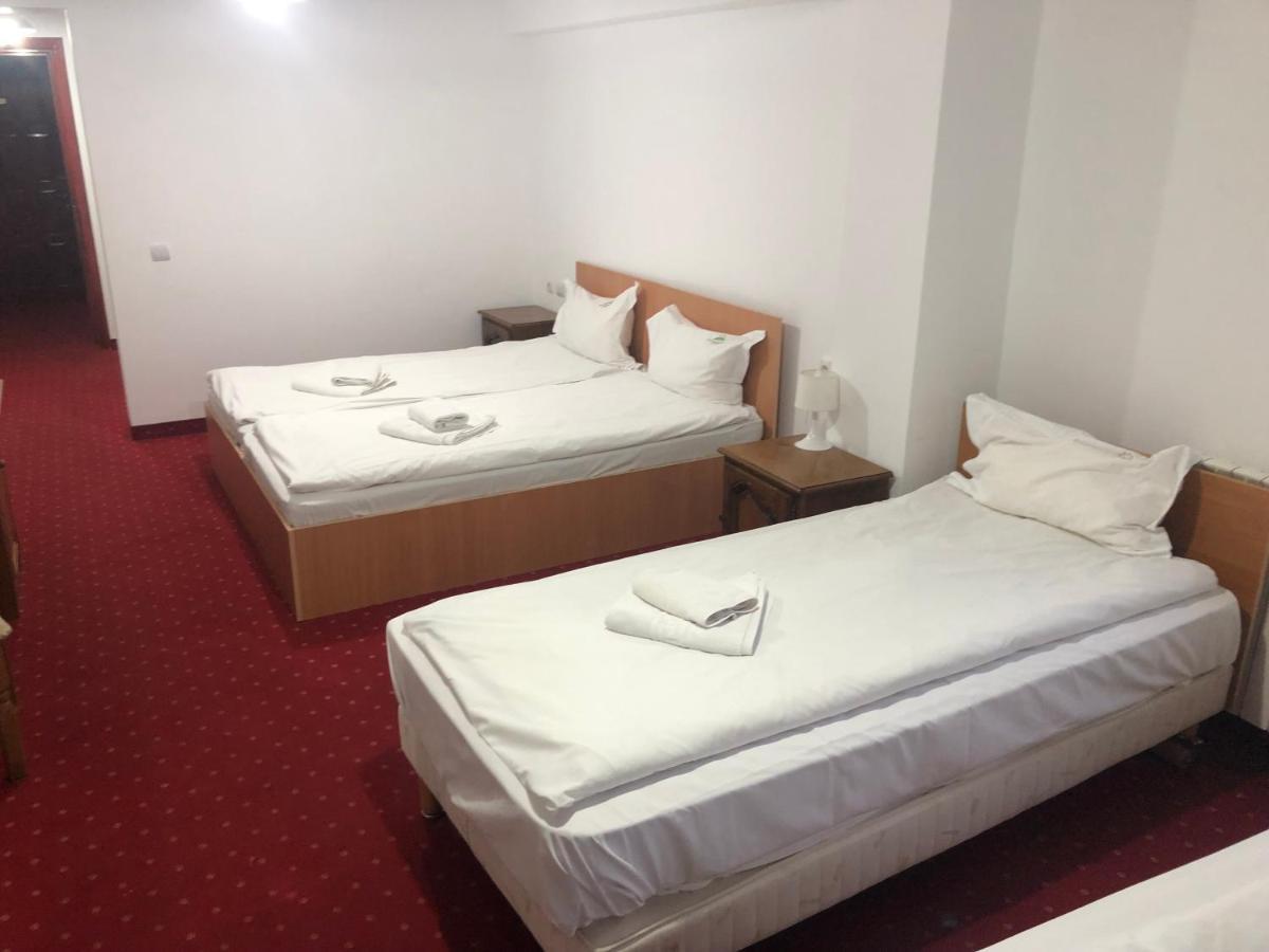 Mountain Breeze Hotel Predeal Exterior foto