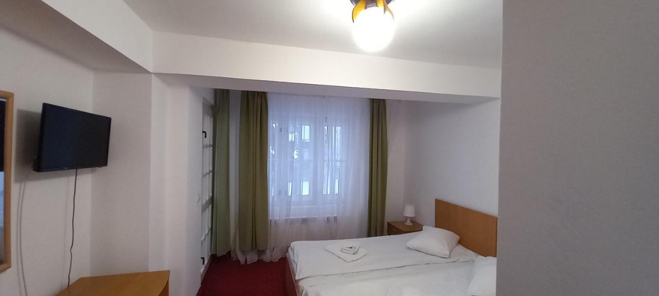 Mountain Breeze Hotel Predeal Exterior foto