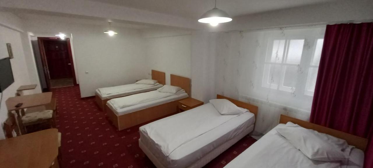 Mountain Breeze Hotel Predeal Exterior foto