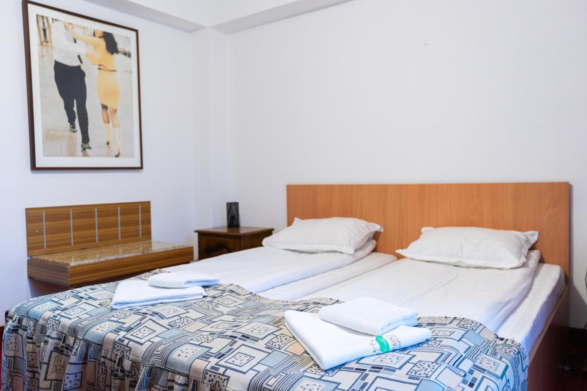 Mountain Breeze Hotel Predeal Exterior foto